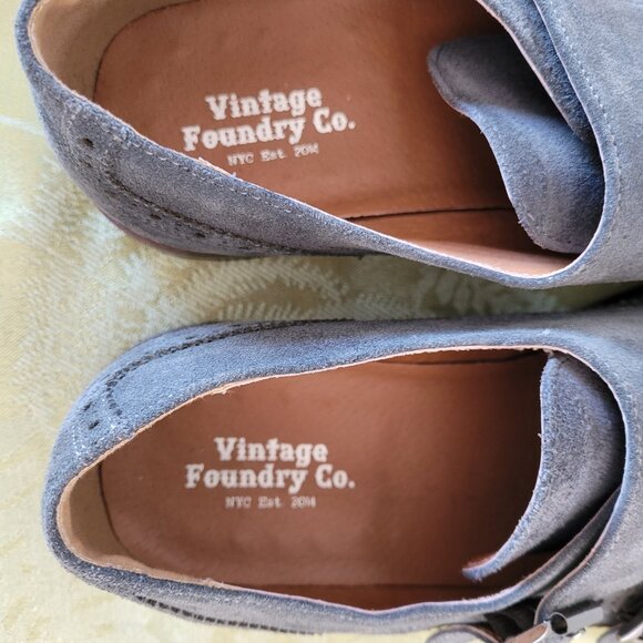 Vintage Foundry Shoes - Picture 7 of 8